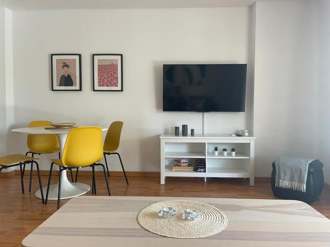 Calido Apartamento Con Gran Terraza Y Vistas A 600 Metros Del Mar Benalmádena Εξωτερικό φωτογραφία